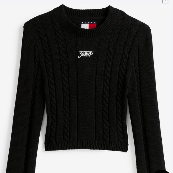 Tommy Jeans Cable-Knit Crewneck Logo Sweater - Picture 1 of 9